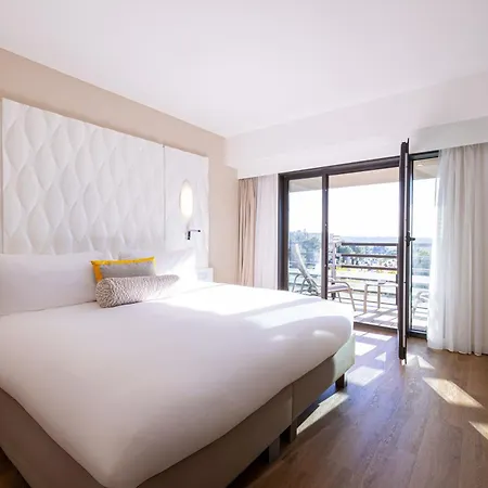 Hotel Renaissance 5*