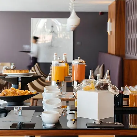 Hotel Renaissance