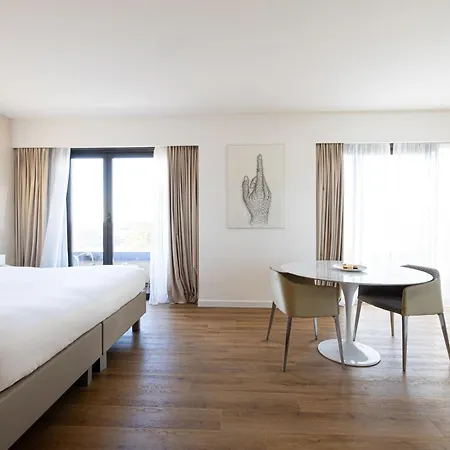Hotel Renaissance